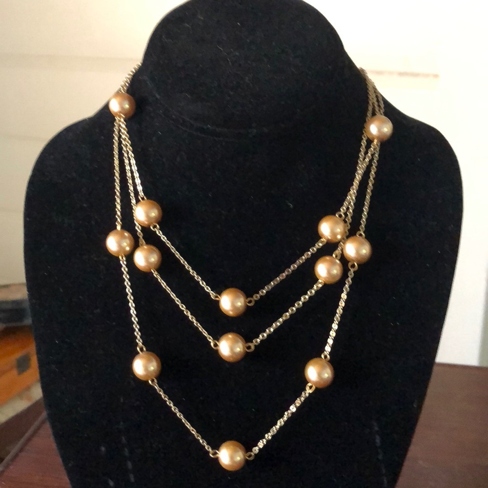 Simulated 3 strand gold tone necklace